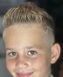 Does anyone know which hairdressing salon I can cut my hair for cancer.  Please let me know.