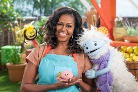 1,002 likes · 11 talking about this. Michelle Obama Hooked On Knitting Thinking About Retirement Rmotoday Com