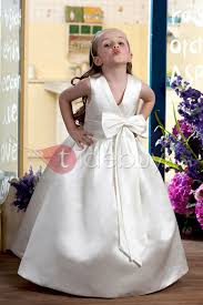 Ball Gown Tea Length V Neck Bowknot Embellishing Flower Girl Dress Flower Girl Dresses Kids Pageant Dresses White Flower Girl Dresses