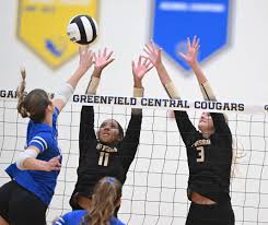 Marauders bounce back with 3-1 win over Cougars