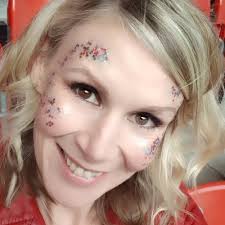 Ben Illis (@bookboyben)