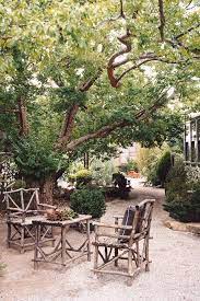 16 An Old Elm Creates A Shady Spot For Indonesian Stick Furniture In This Cottage Garden Country Gardening Outdoor Settings Cottage Garden