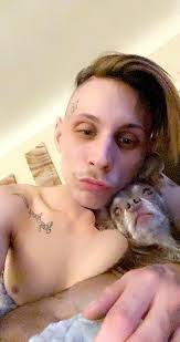 Alisha Dickson's Instagram, Twitter & Facebook