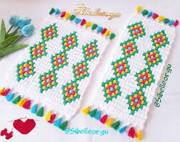 72 7b Takipci 719 Takip Edilen 513 Gonderi Sibel Unluer Knitted World In Sibelleorgu Instagram Fotograflarini Boncuk Dizme Rehberleri Orgu Boncuk