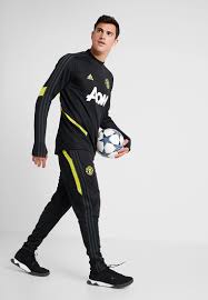 Scopri ricette, idee per la casa, consigli di stile e altre idee da provare. Adidas Performance Manchester United Jogginghose Black Solar Grey Schwarz Zalando De