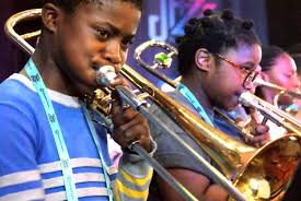 I-AMP iyaphambili! This year AMP expanded to include more learners than  ever before! Working with pri- mary and secondary school