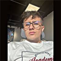 1100+ "Dan Garzon" profiles