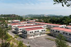 Asal usul nama taman bungkul ini tidak lepas dari seorang tokoh penyebaran agama islam di surabaya bernama ki ageng supo atau yang akrab dengan gelar sunan bungkul atau mbah bungkul. Telipok Wikipedia Bahasa Melayu Ensiklopedia Bebas