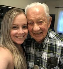 Ashleigh|Working Mom (@chaoscoordinatormama) · Instagram 照片和视频