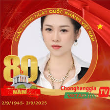 Choàng vai bá cổ luôn mới kinh chứ hihi.. love u! ❤️