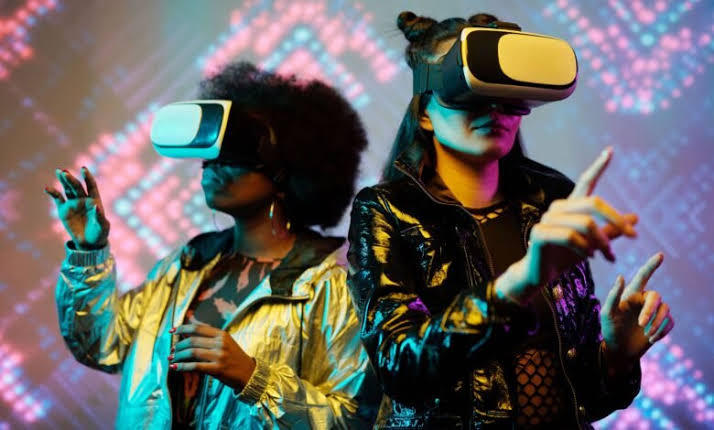 Inside Technology: Understanding Modern Digital Innovation