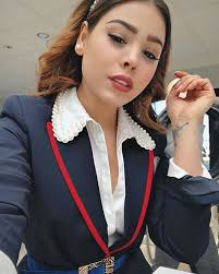 15 claves de Danna Paola para lucir como Lucrecia de Élite