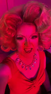 Drag Queen Aunt Fannie