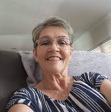 Violet Spencer's Memoir 'Breaking the Silence' Offers Hope and Courage to  Abuse Survivors