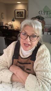 Artist Barbara Appleby Creates an Angel for Christmas Activity Book