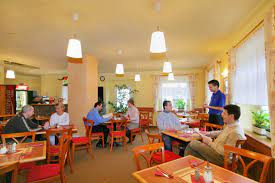 This hotel is perfect for individual clients, families with children or small organized groups. Hotel Harrachov Inn Harrachov Info