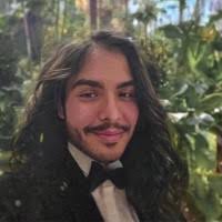 30+ "Lucas Calder" profiles