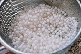 Add the black boba immediately to an ice bath for 1 minute. How To Cook Tapioca Pearls With Step By Step Photos The Woks Of Life