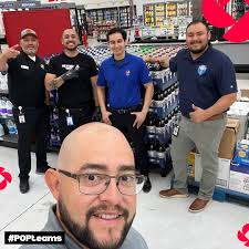 As we gear up for the 4th of July, we want to give a shoutout to the  Bakersfield, CA #POPteam for their awesome 🇺🇸 display and for delivering  a stellar performance! It