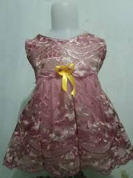 Mengingat anak anak lebih aktif bergerak, maka model dress dari batik untuk anak anak harusnya yang simpel dan sederhana. Jual Model Dress Brokat Anak2 Terbaru Lazada Co Id