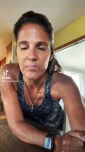 Lisa Toombs's Instagram, Twitter & Facebook