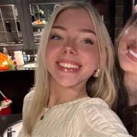 100+ "Roxanne Bentley" profiles