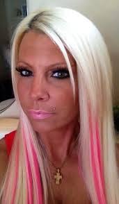 Amanda Dileo's Instagram, Twitter & Facebook