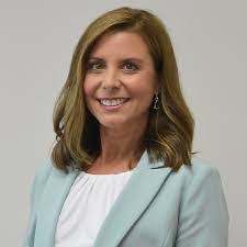 Dana Windle's Instagram, Twitter & Facebook