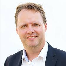 Christian Pedersen's Instagram, Twitter & Facebook