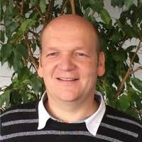 3 "Daniel Lädrach" profiles