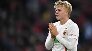 The palatinate announced this preliminary diagnosis on sunday evening. Bundesliga The Goal Was For Mario Augsburg S Felix Gotze On His Equaliser At Bayern Munich