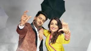 Choorhey Wali Bahh Video Song From Choorhey Wali Bahh Punjabi Video Songs Video Song Hungama Lyrics by jaggi sanghera & music by gupz mera choorhey wali banh thode modde rakh ke ji chitt photo aan karaun nu haan ji haan photo aan karaun nu kare mera choorhey wali baah thode. choorhey wali bahh