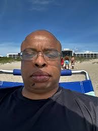 Demetrius Hooks's Instagram, Twitter & Facebook