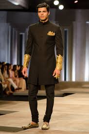Sherwani For Men Mehndi Google Search Indian Men Fashion Indian Groom Wear Shantanu And Nikhil