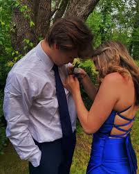 Avery Martell (@_averykalynnn) • Instagram photos and videos