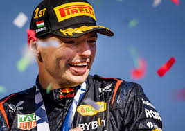 Verstappen vence e Red Bull supera recorde de vitórias da McLaren de Senna 