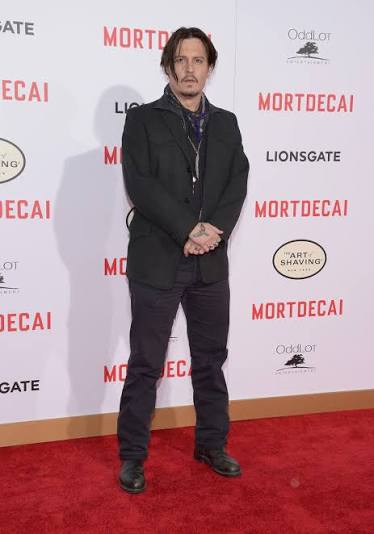 Mortdecai Movie Tickets & Showtimes Near You | Fandango
