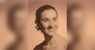 Joanie Whitney's Instagram, Twitter & Facebook