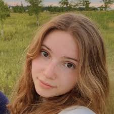 𝓜𝓲𝓪 𝓜𝓪𝓷𝓽𝓱𝓪 (@mia.mantha)