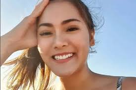 Profil Biodata Vegen Acni, Mantan Istri Pertama Kapten Pilot Vincent  Raditya, Cantik & Awet Muda: IG, TikTok