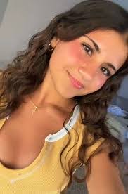 Veronica Kirkendall's Instagram, Twitter & Facebook