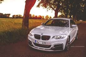 Research, compare and save listings, or contact sellers directly from 43 having a manual transmission this bmw m235i bmw is an out performer of even the 4 series. Alpine White M Performance Bmw M235i Looks Stunning Autoevolution