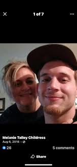 I was just at Headliners in Senatobia and this woman … after getting her  hair highlighted for two hours walks out and refused to pay! Who does that?  This poor girl has