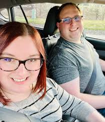 Happy Holidays to all Tea Leafers!! The two tea leaf ornaments are  nostalgic. Some of you will remember them from years past.