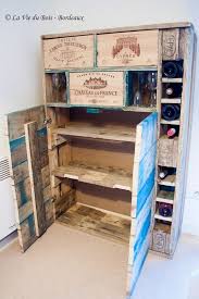 Les Meubles En Palettes La Vie Du Bois Bordeaux Meuble Palette Caisse A Vin Mobilier De Salon