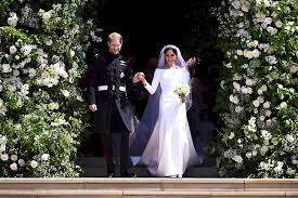 Am heutigen samstag verwandelte sich das örtchen englefield dank der hochzeit von herzogin kates (35) kleiner schwester in eine royale hochburg. Royale Hochzeit Lasst Auch Twitter Jubeln 1815 Ch
