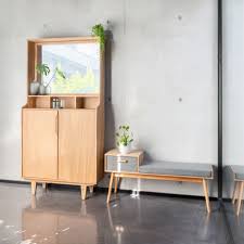 Découvrez les bancs d'entrée nature. Banc D Entree En Frene Massif Avec Coussin D Assise Gris Alfred Meuble D Entree Alinea