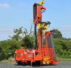 La nostra azienda principalmente prodotti è compressore d'aria a vite, compressore d'aria a pistone, trapano macchina, drill rig parts, jack hammer e rock trapano. Perforatrici E Trivelle Per Pozzi D Acqua In Vendita Massenza Impianti Di Perforazione
