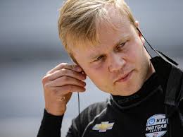 Kevin magnussen enjoyed his first day driving an indycar. Kevin Magnussen Indycar Debut Als Mclaren Ersatz Fur Felix Rosenqvist