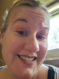 What is wrong with Jackie's makeup she looks painted orange